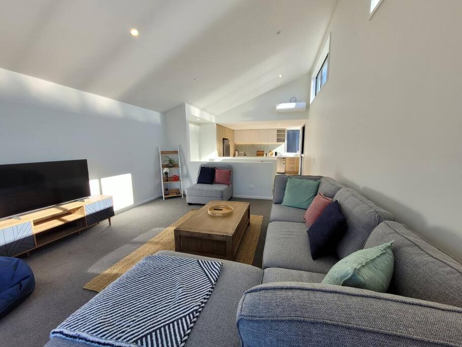 Downtown Apartment Christchurch Exterior photo